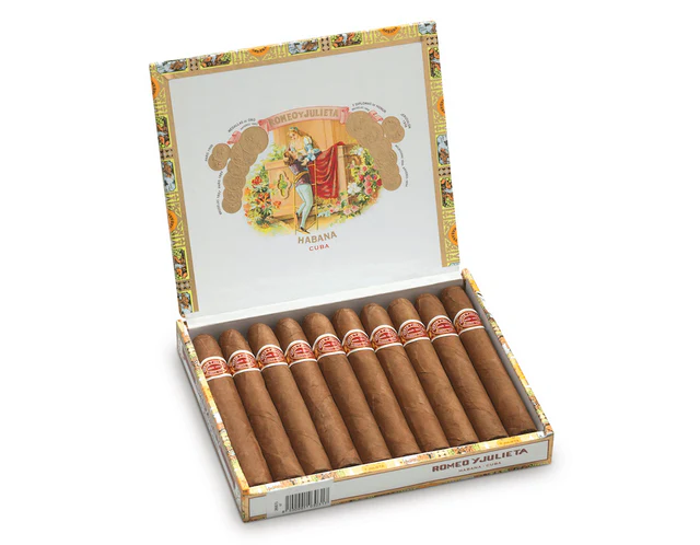 Romeo y Julieta Mille Fleurs Cigar2